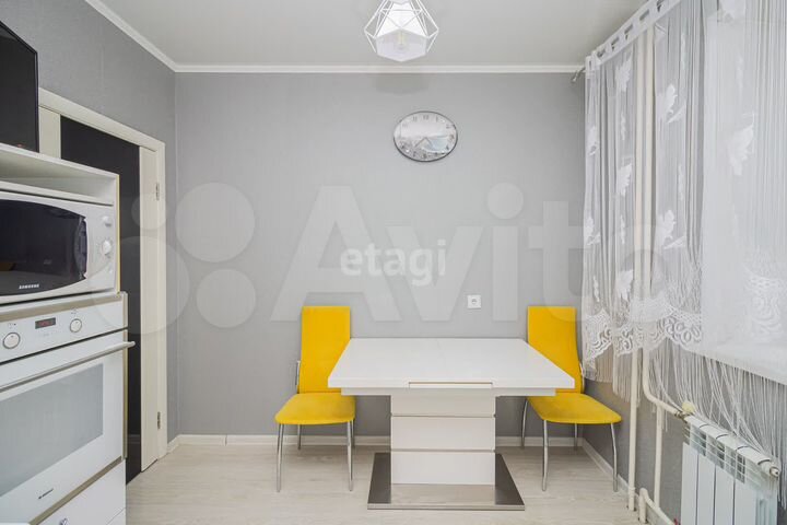 2-к. квартира, 52,3 м², 1/16 эт.