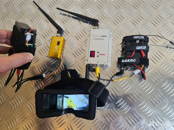 Комплект - приёмник и передатчик 1,2 ггц 1,5 Вт