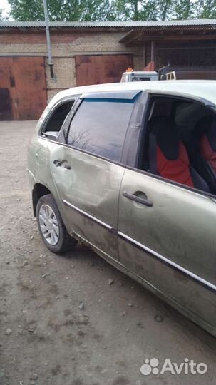 LADA Kalina 1.4 МТ, 2010, битый, 160 000 км