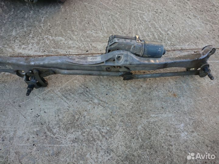 Bmw E65 трапеция стеклоочистителей