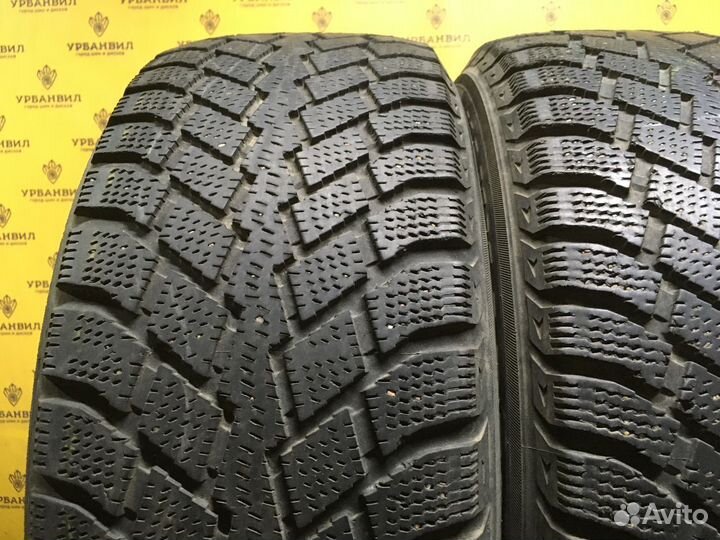 Nokian Tyres Hakkapeliitta Q 225/55 R16 95Q