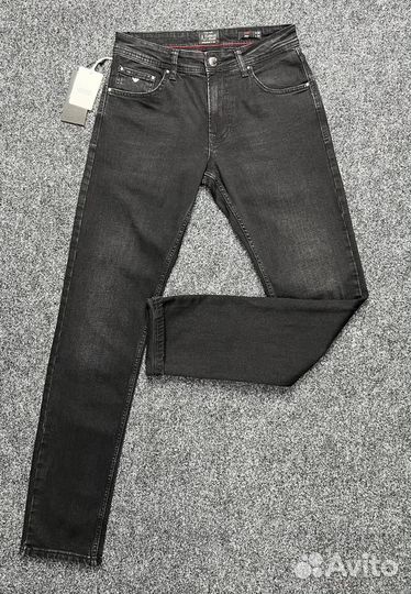 Джинсы armani jeans