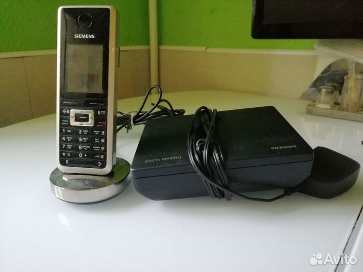 Телефон стационарный Gigaset SL565