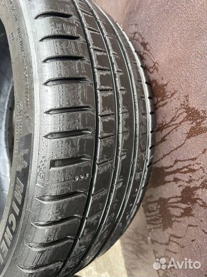 Michelin Pilot Sport 5 245/40 R18