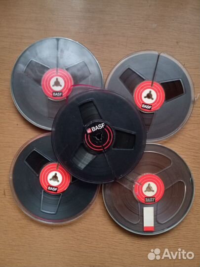 Пленка магнитофонная на бобинах 14 шт