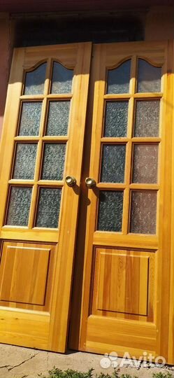 Двери из массива