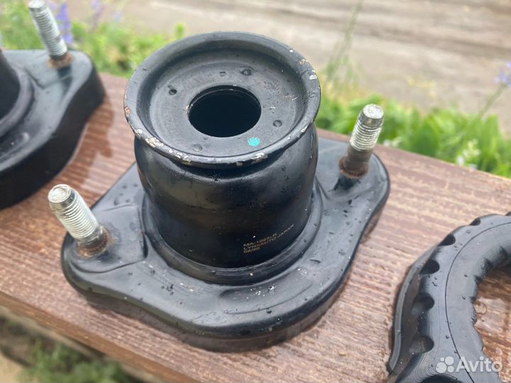 Опора задних стоек Mitsubishi Lanser