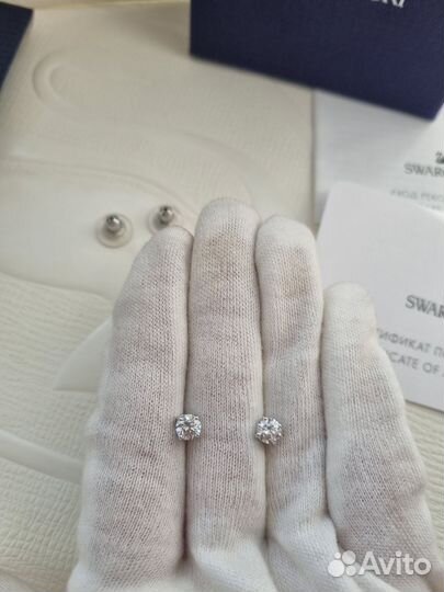 Серьги пусеты Attract Swarovski оригинал