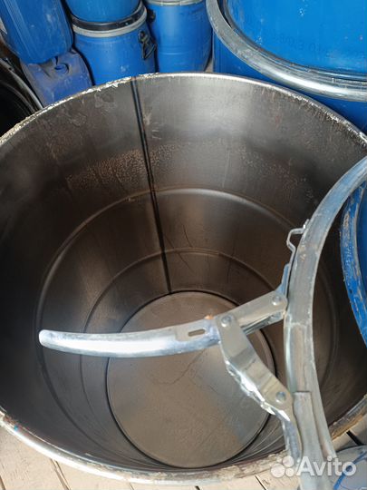 Бочка металлическая 200л с крышкой и хомутом пищев
