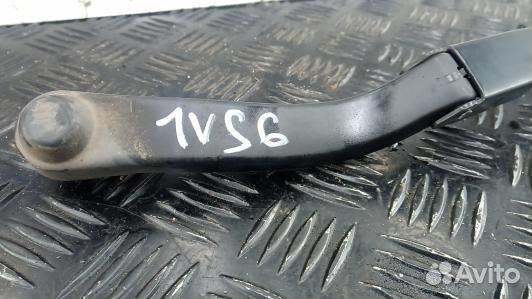 Щеткодержатель лобового стекла mercedes benz GLK X