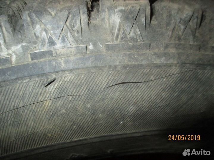 Bridgestone Blizzak MZ-03 225/60 R16