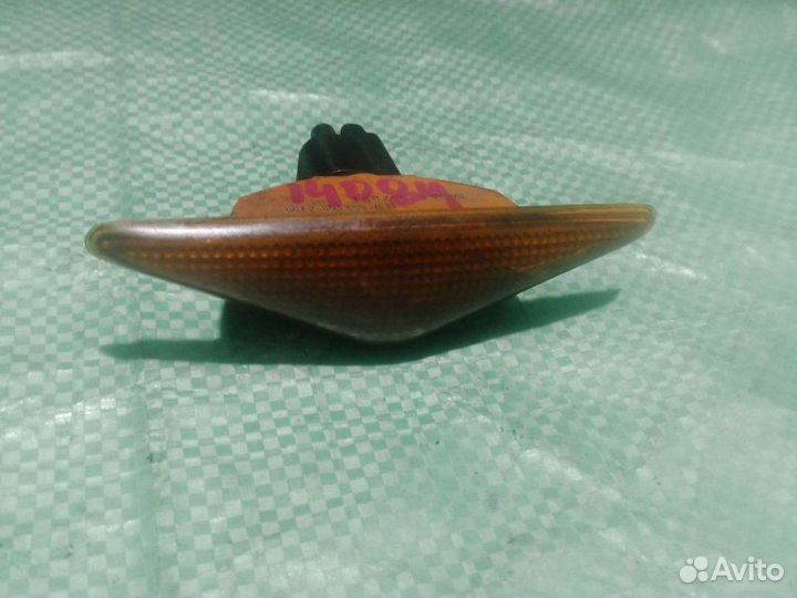 Повторитель передний левый Ford Mondeo 3 седан