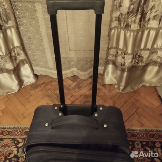 Чемодан Redmond Travel Gear