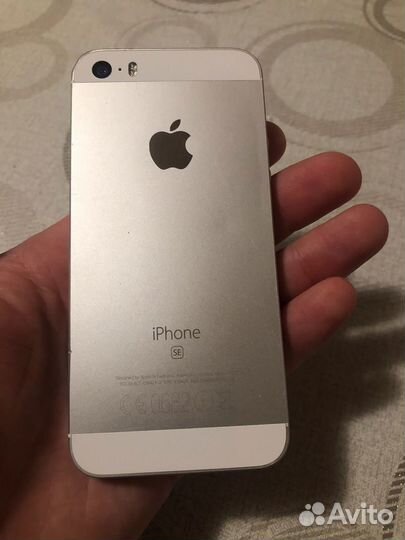 Телефон iPhone