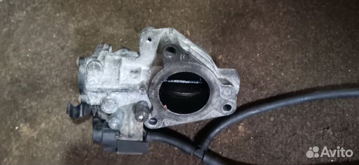 Дроссельная заслонка Opel Astra H z13dth