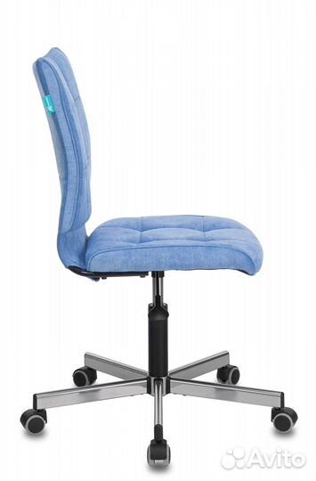 Кресло Бюрократ CH-330M/velv86 голубой