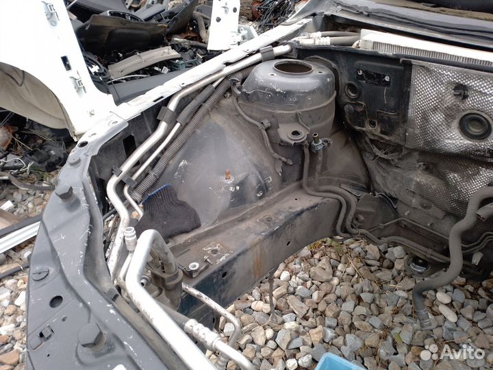 Передняя правая четверть Opel Vectra C