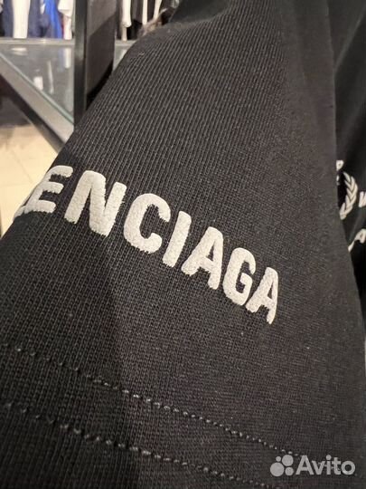 Футболка Balenciaga Оверсайз