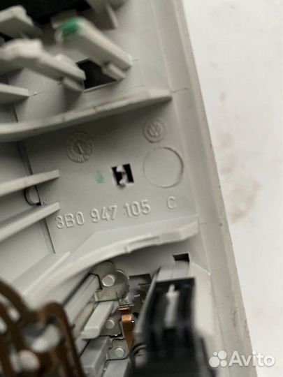 Плафон подсветки салона Skoda Fabia хэтчбек 1.2