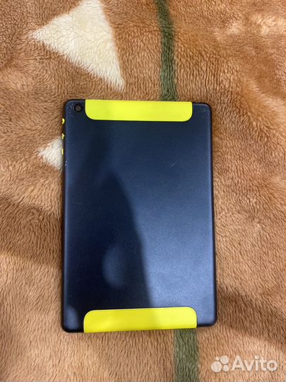 Планшеты login и pocket book