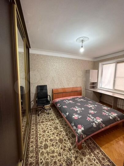 3-к. квартира, 77 м², 2/5 эт.