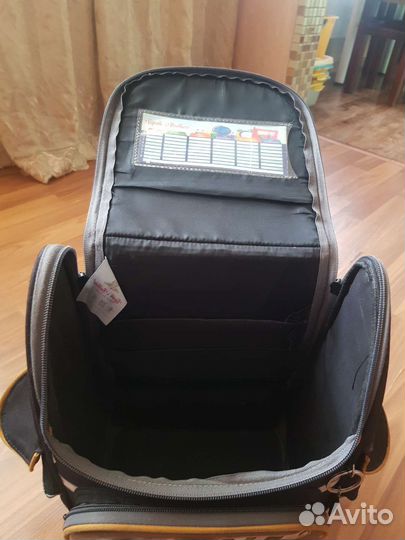 Школьный рюкзак для мальчика