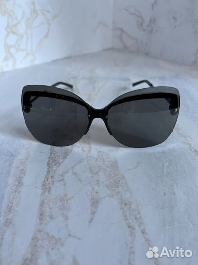 Солнцезащитные очки Saint Laurent
