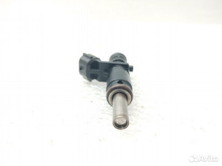 Форсунка топливная Peugeot 207