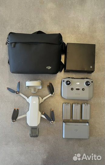Квадрокоптер Dji mini 2 fly more combo