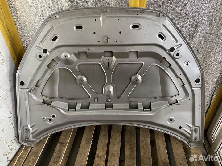 Бампер на лада веста