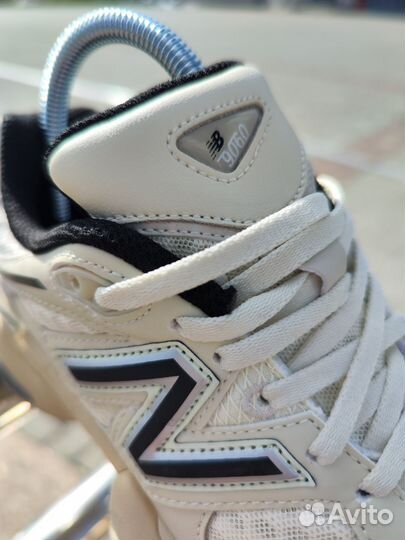 Кроссовки New Balance 9060 женские