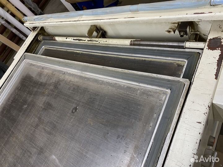 Мембранно-вакуумный пресс KIC P-260