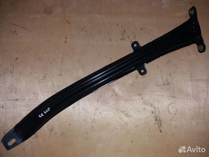 Распорка стакана Мерседес W204