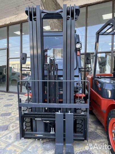 Вилочный погрузчик Lonking FD25T, 2023