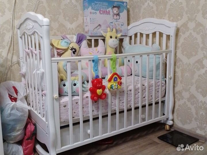 Детская кроватка