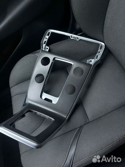 Панель volvo v40 cross country