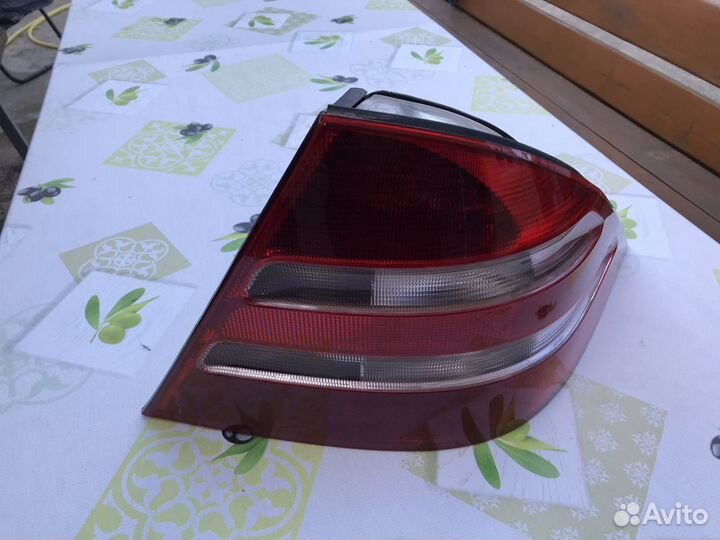 Фонарь задний