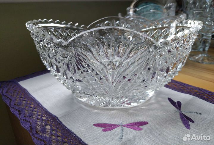 Хрустальная ладья или салатник