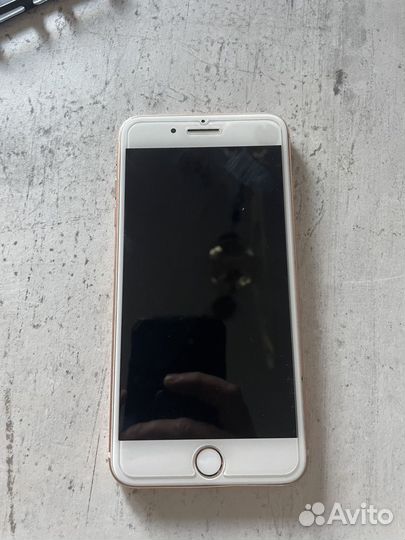 Телефон iPhone 8 plus