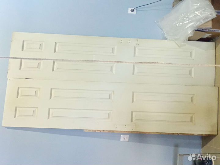 Двери межкомнатные б/у 610х2030 и 710х2030