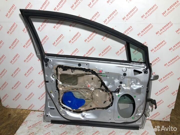 Дверь боковая передняя левая Toyota Avensis T270
