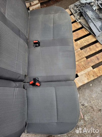 Сиденье заднее диван LADA largus
