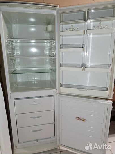 Двухкамерный холодильник Минск б/у