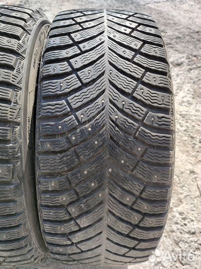 Michelin X-Ice North 4 225/45 R18 95T