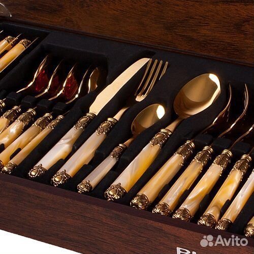 Набор столовых приборов