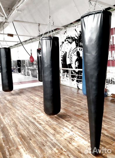 Боксерская груша. Боксерский мешок. Ручная работа