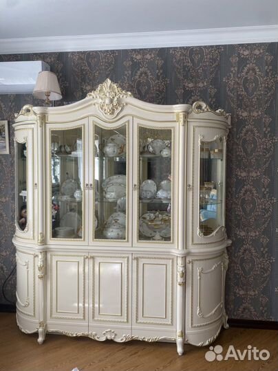 Комод для посуды