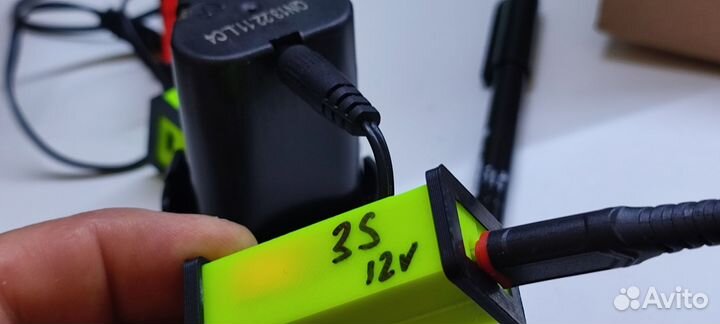 Зарядное шуруповерта 2s 4.8 v. 3s 12.6 v. 4s 14.8v