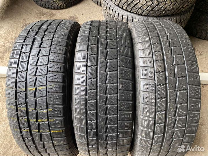 Dunlop Winter Maxx WM01 215/60 R16