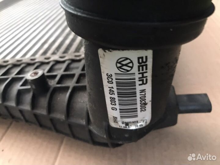 Радиатор интеркуллера VW Passat B6